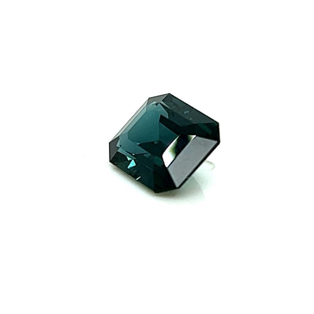 Contemporary 3.08 Carat Emerald cut Teal Sapphire For Sale