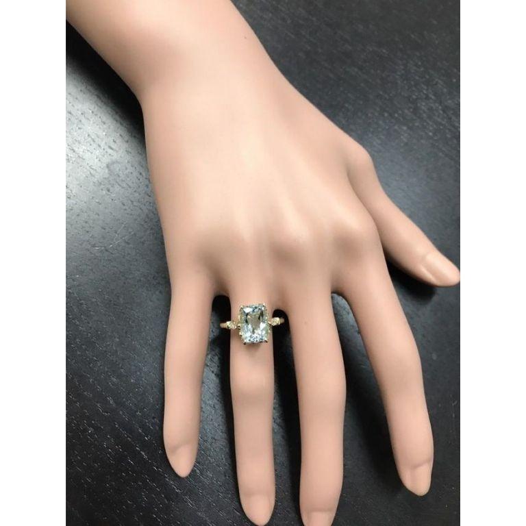 3,08 Karat beeindruckender Ring aus 14 Karat Gelbgold mit natürlichem Aquamarin und Diamant im Angebot 2