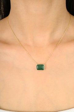 3.08 Carat Octagon Cut Emerald Solitaire Chain Necklace in 14k Solid Yellow Gold
