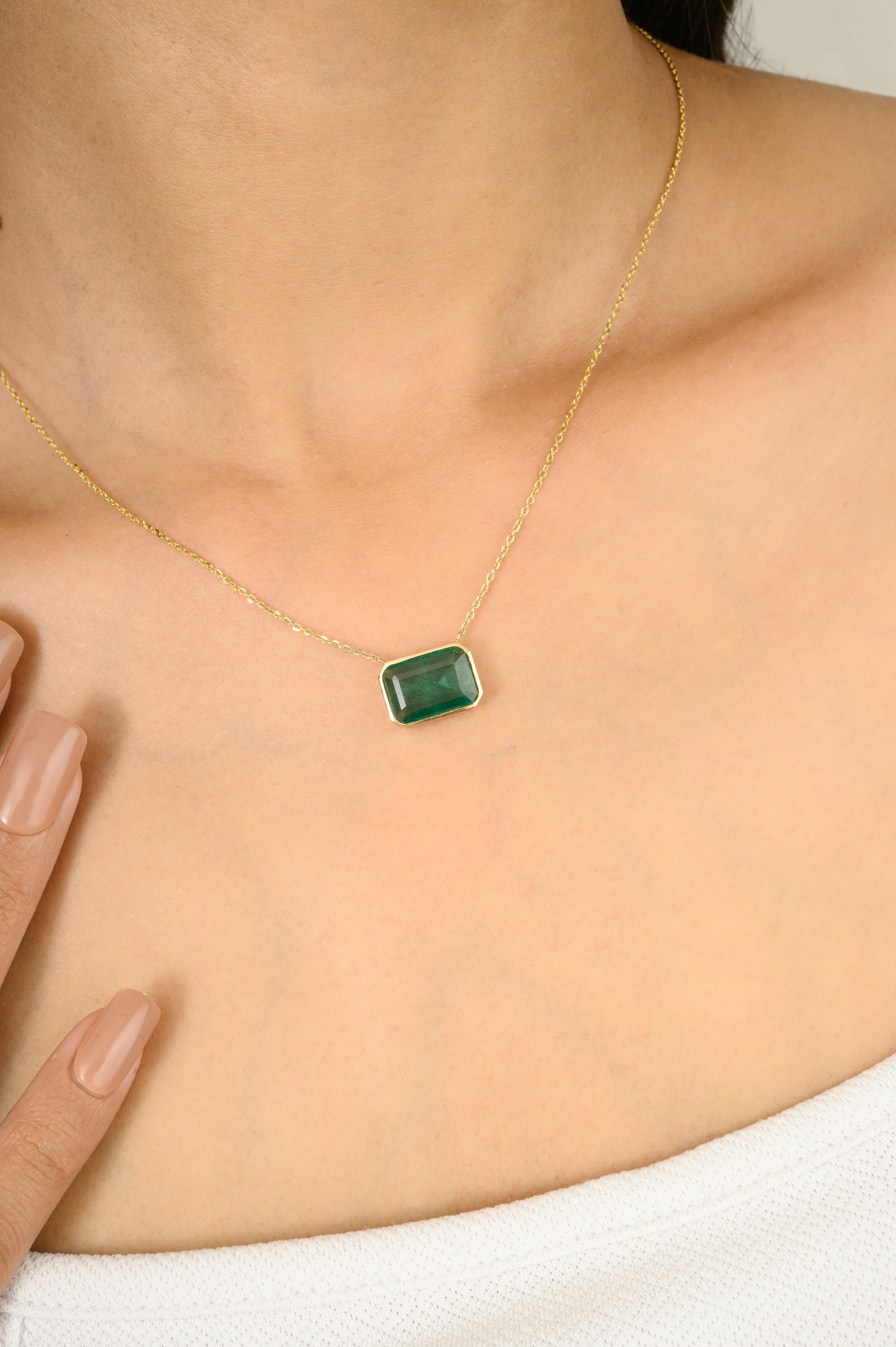 Taille octogone Collier solitaire en or jaune massif 14 carats avec émeraude taille octogonale de 3,08 carats en vente