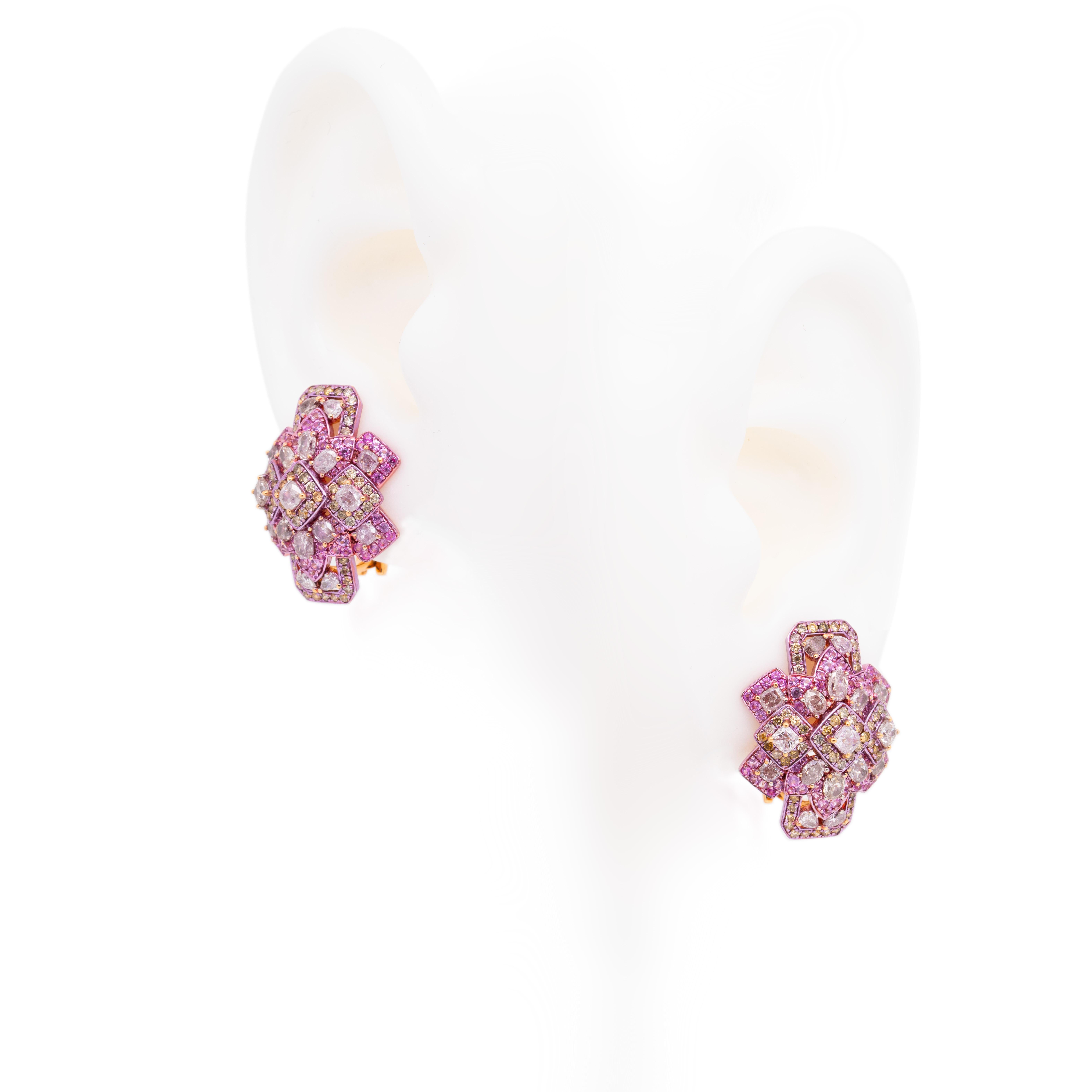 Moderne Boucles d'oreilles en or rose 18 carats, 3,08 carats, diamant rose et saphir, Austy Lee en vente
