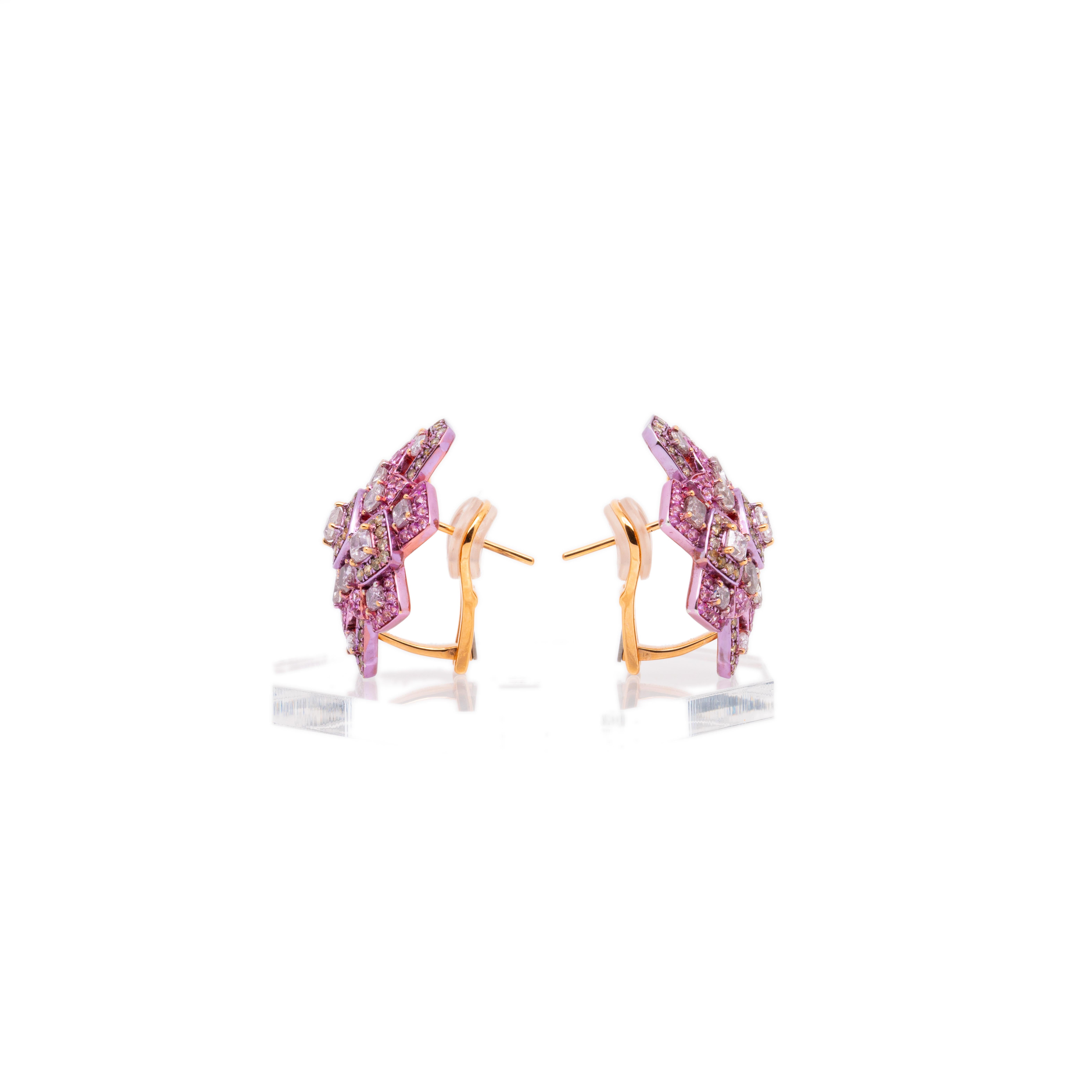 Boucles d'oreilles en or rose 18 carats, 3,08 carats, diamant rose et saphir, Austy Lee Pour femmes en vente