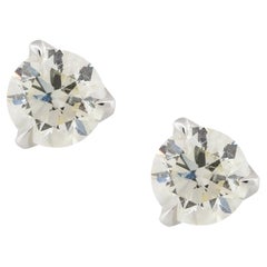 3.08 Carat Round Brilliant Diamond Stud Earrings 18 Karat in Stock
