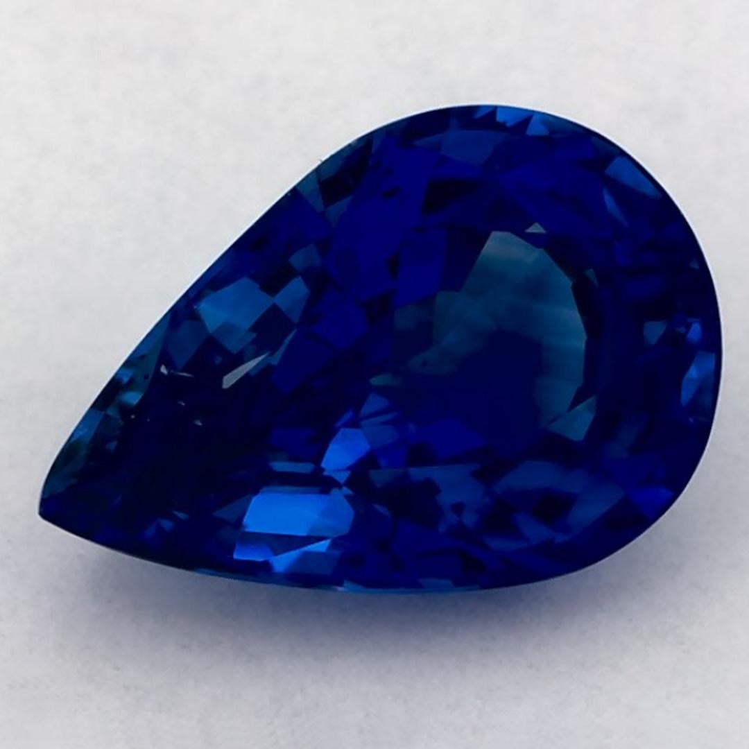 Pierre de naissance très précieuse du mois de septembre, d'un bleu ravissant. On pense qu'ils apportent chance et fortune dans la vie.

Explorez la vibrante collection d'émeraudes, de rubis et de saphirs de notre magasin, disponibles sous forme de