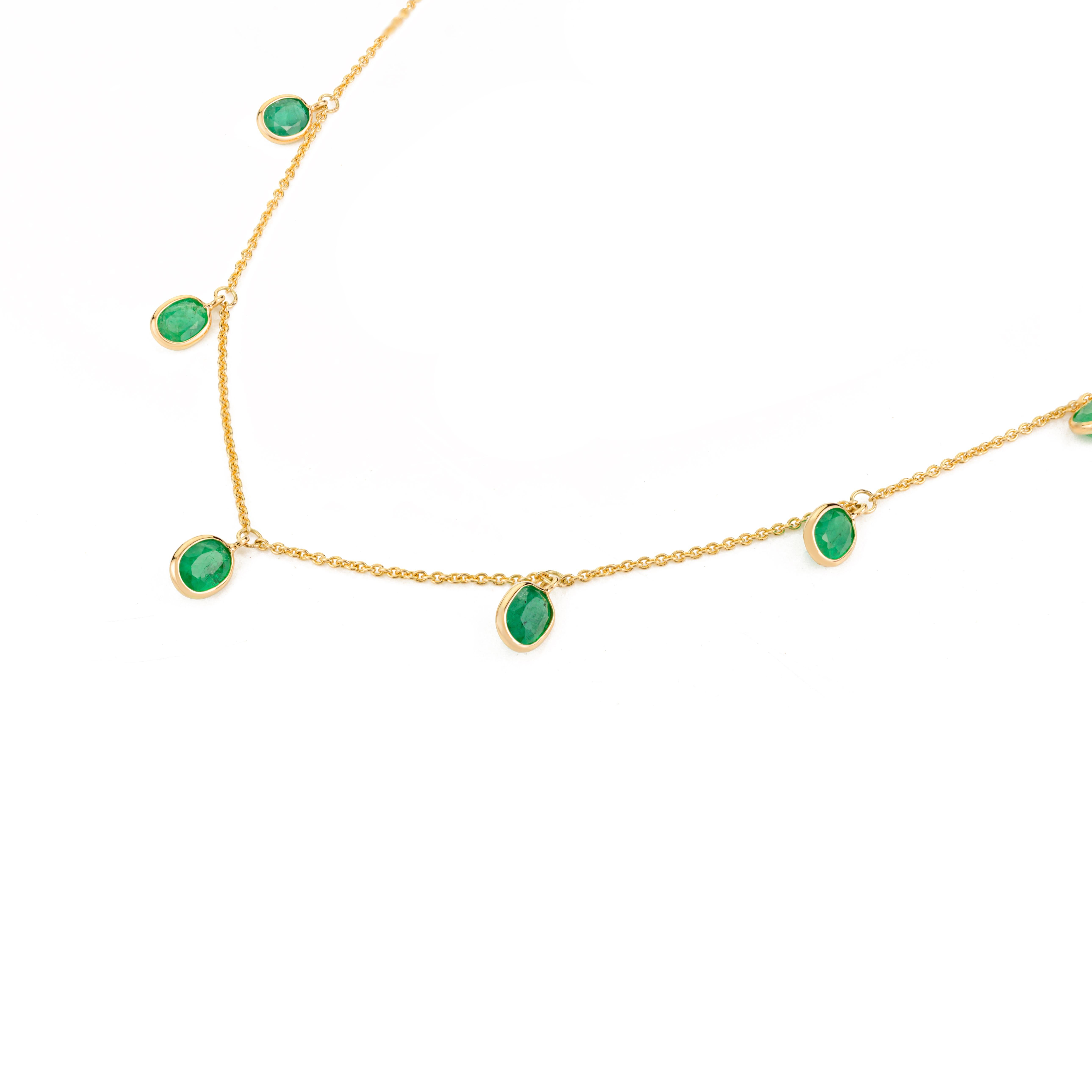 Modern 3.08 Ct. Deep Emerald Charm Necklace 14k Yellow Gold Fine Jewelry Gift For Women For Sale