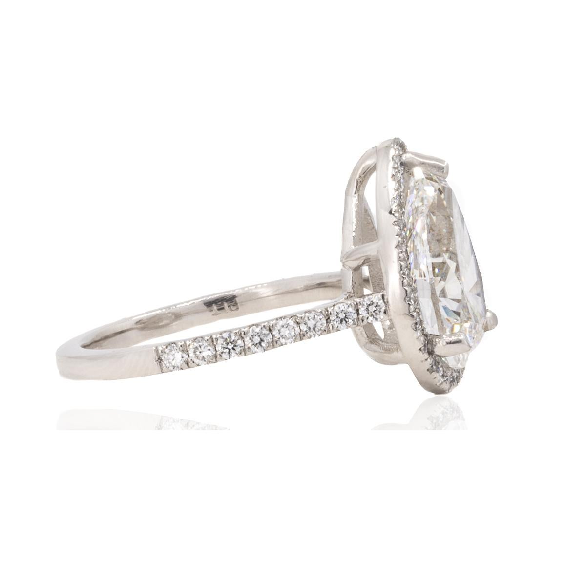 Modern 3.08 G VS1 PS GIA Ring For Sale