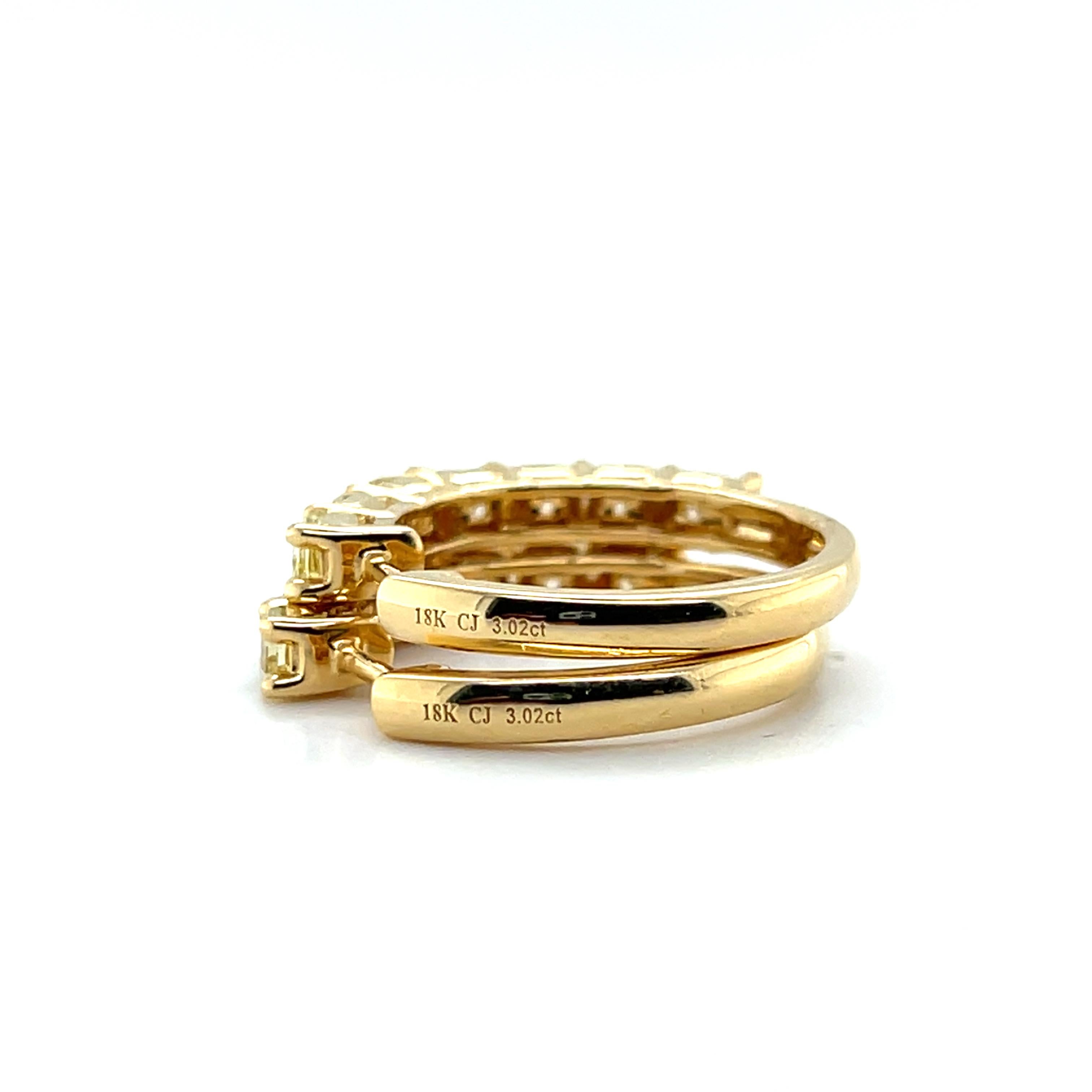 Boucles d'oreilles en or jaune 18k et diamant jaune taillé en coussin de 3,08 TCW en vente 6