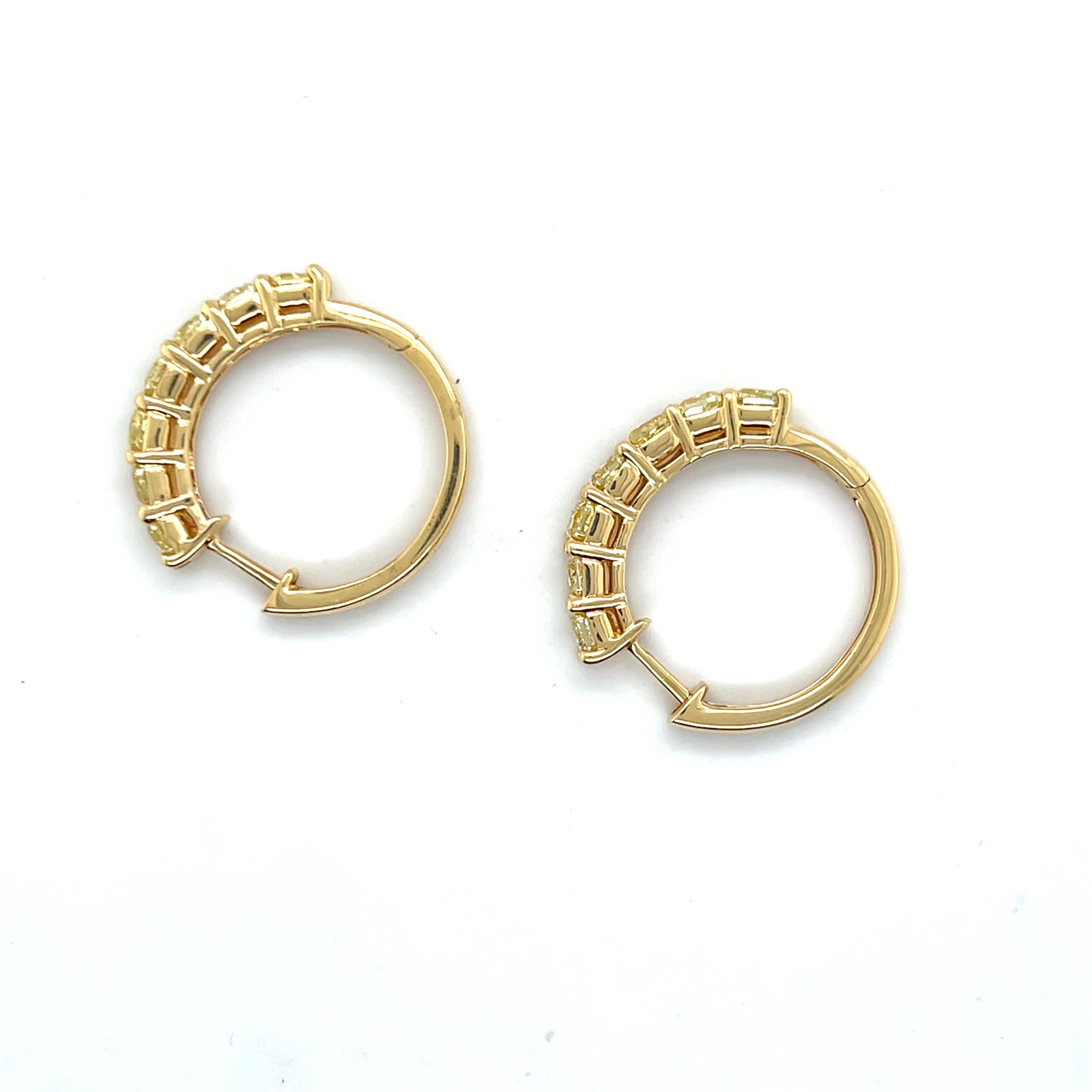 Boucles d'oreilles en or jaune 18k et diamant jaune taillé en coussin de 3,08 TCW en vente 7