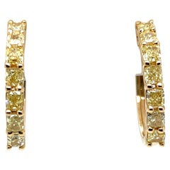 Boucles d'oreilles en or jaune 18k et diamant jaune taillé en coussin de 3,08 TCW