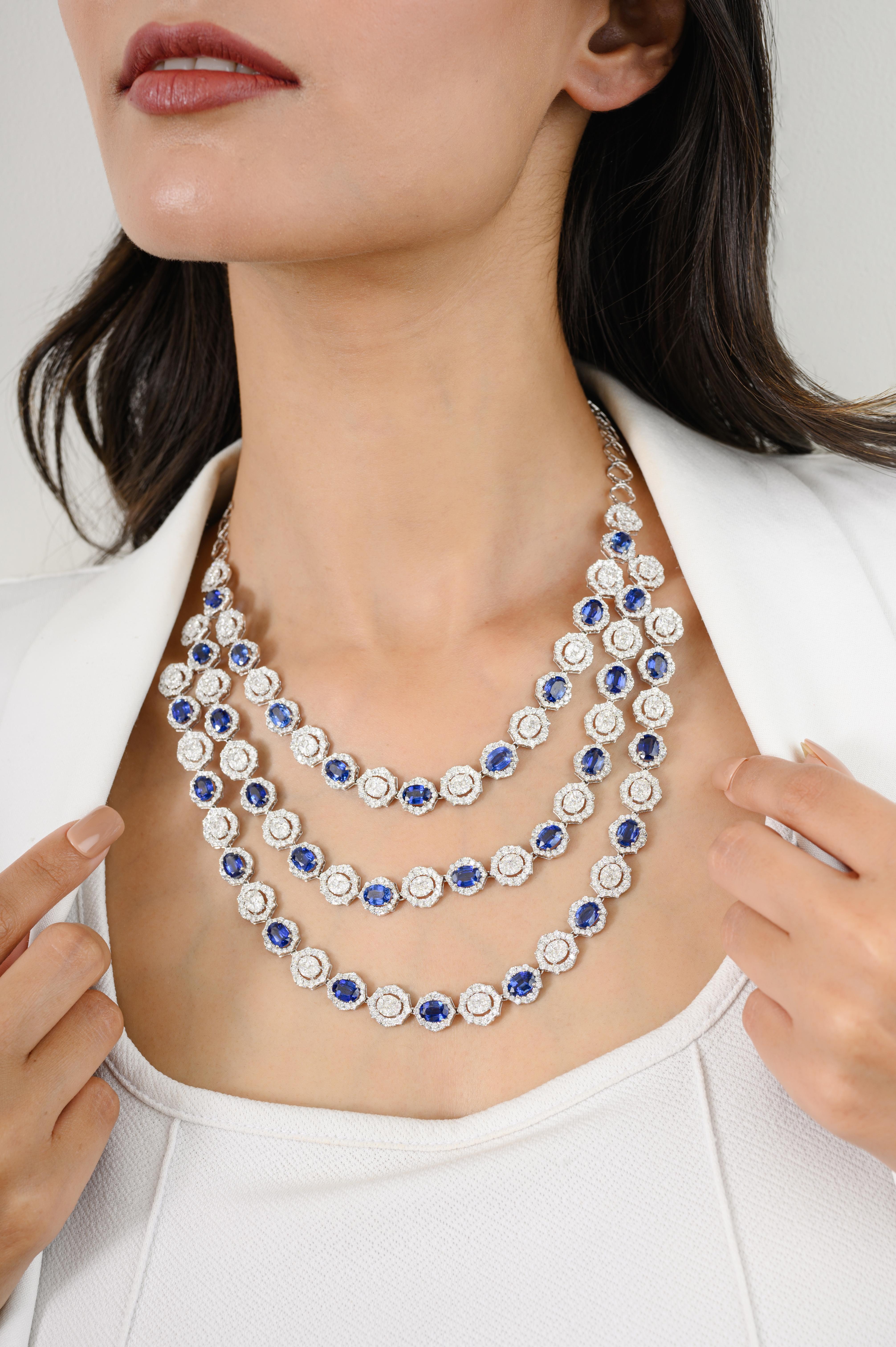 Donna Collana a tre strati con kyanite 30,86 CTW e diamanti 19,75 CTW in oro bianco 18 carati in vendita