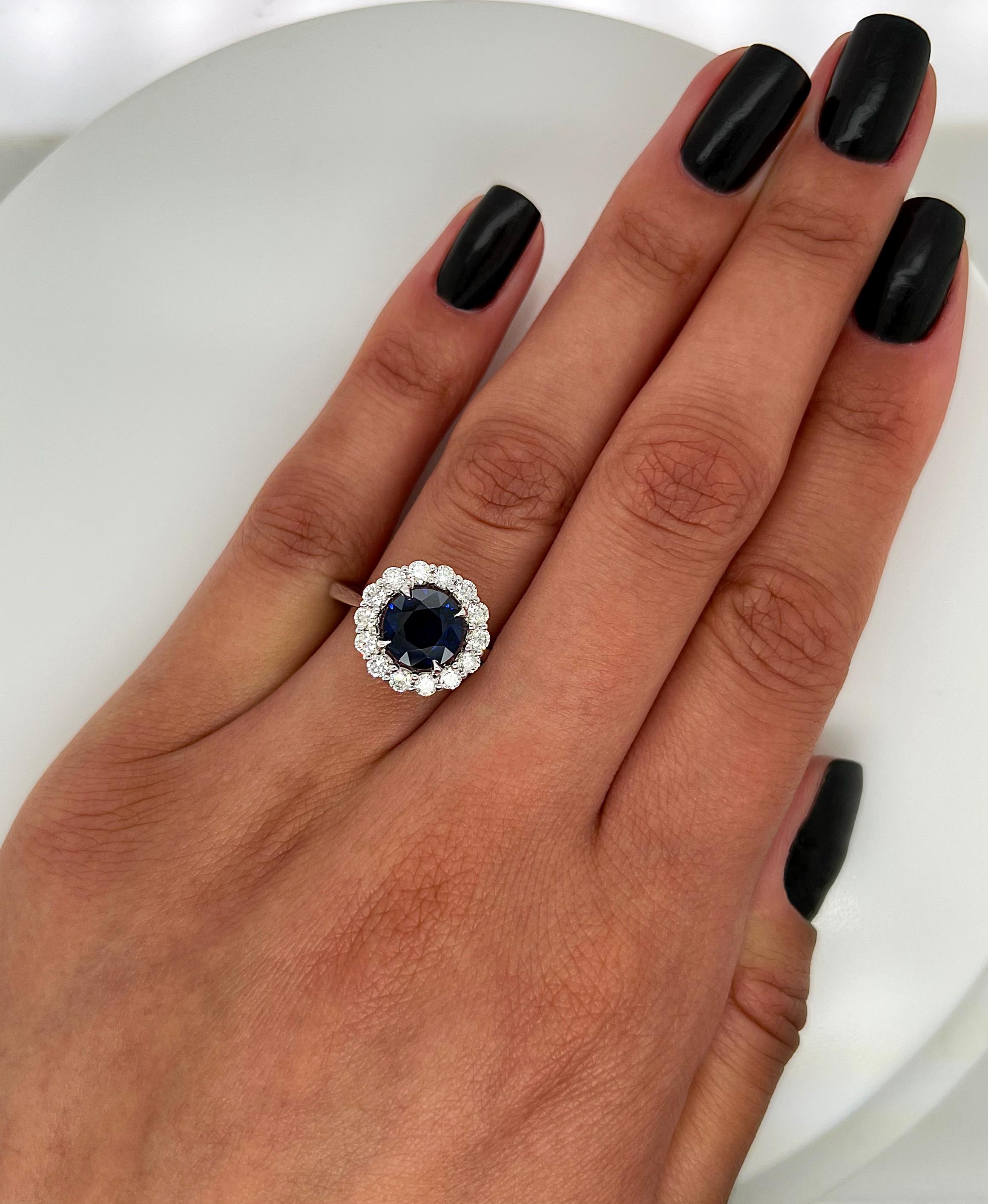 3.08 Total Carat Blue Round Sapphire and Diamond Halo Ladies Engagement Ring In New Condition For Sale In New York, NY