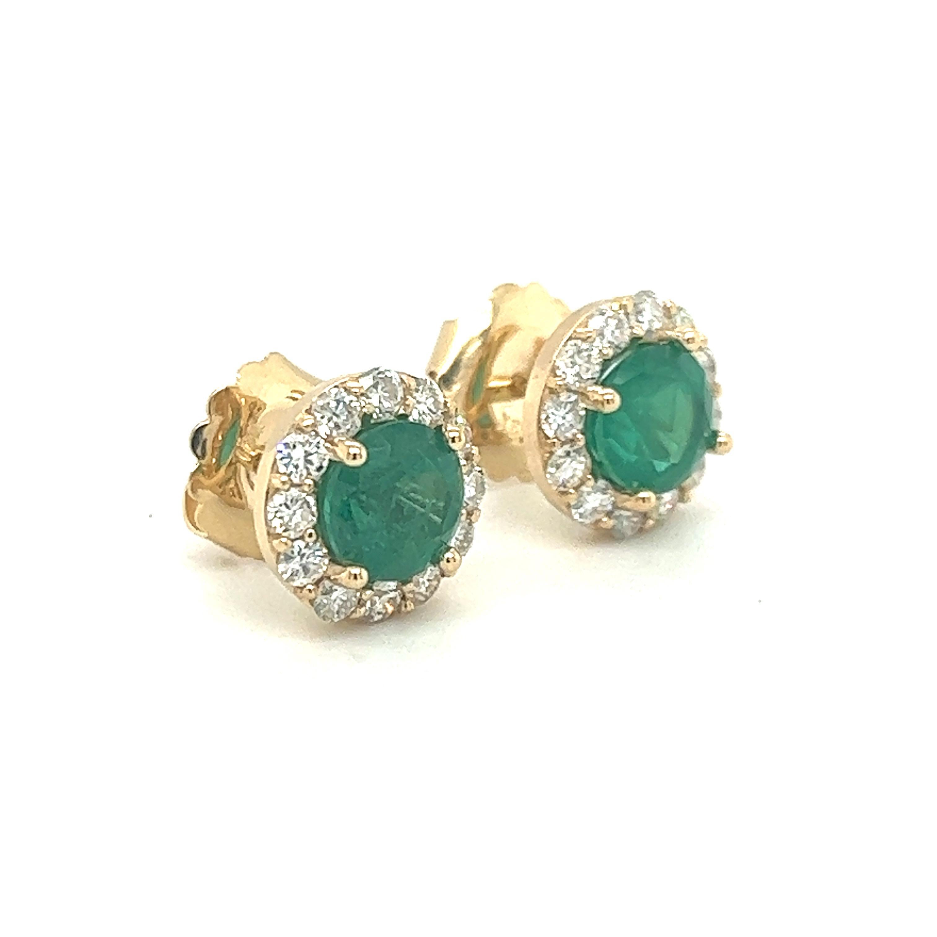 Natural Emerald and Diamond Stud Earrings, 4.33ct tw. In Excellent Condition In Miami, FL