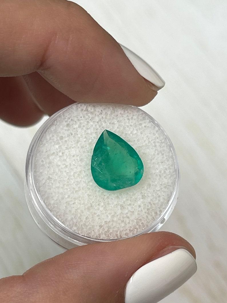Émeraude colombienne verte épaisse de 3,09 carats 12x10, taille poire, larme de naissance de mai Neuf - En vente à Jupiter, FL