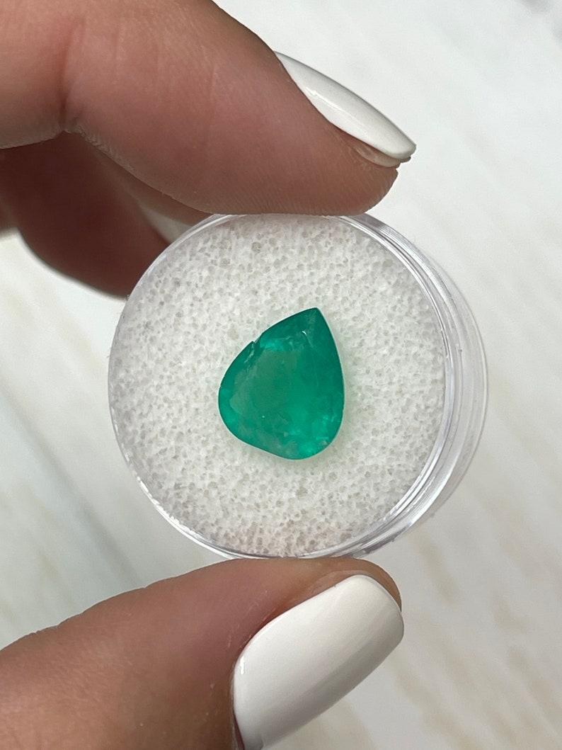 Émeraude colombienne verte épaisse de 3,09 carats 12x10, taille poire, larme de naissance de mai Pour femmes en vente