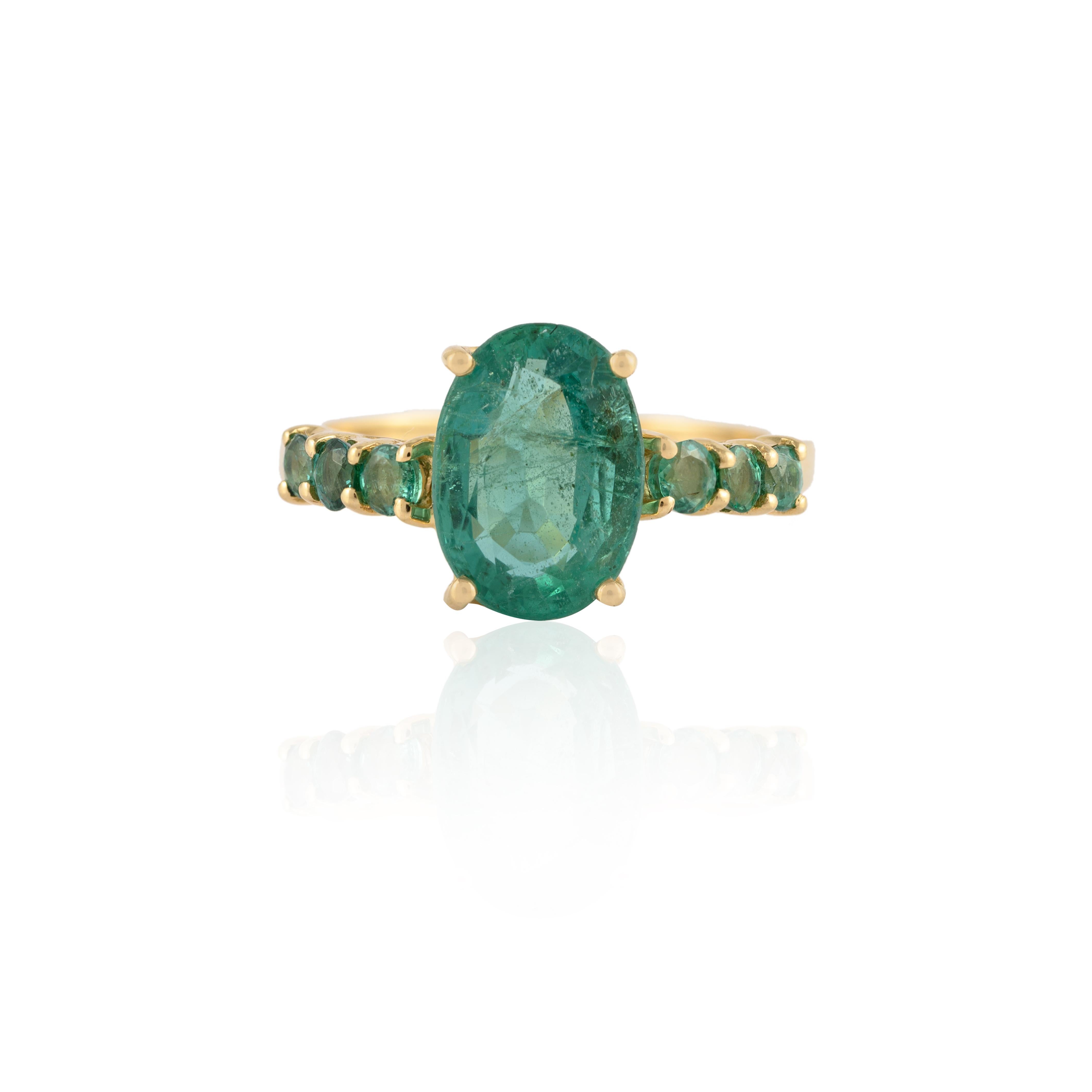 For Sale:  3.09 Carat Genuine Emerald Ring Handcrafted in 14k Solid Yellow Gold 2