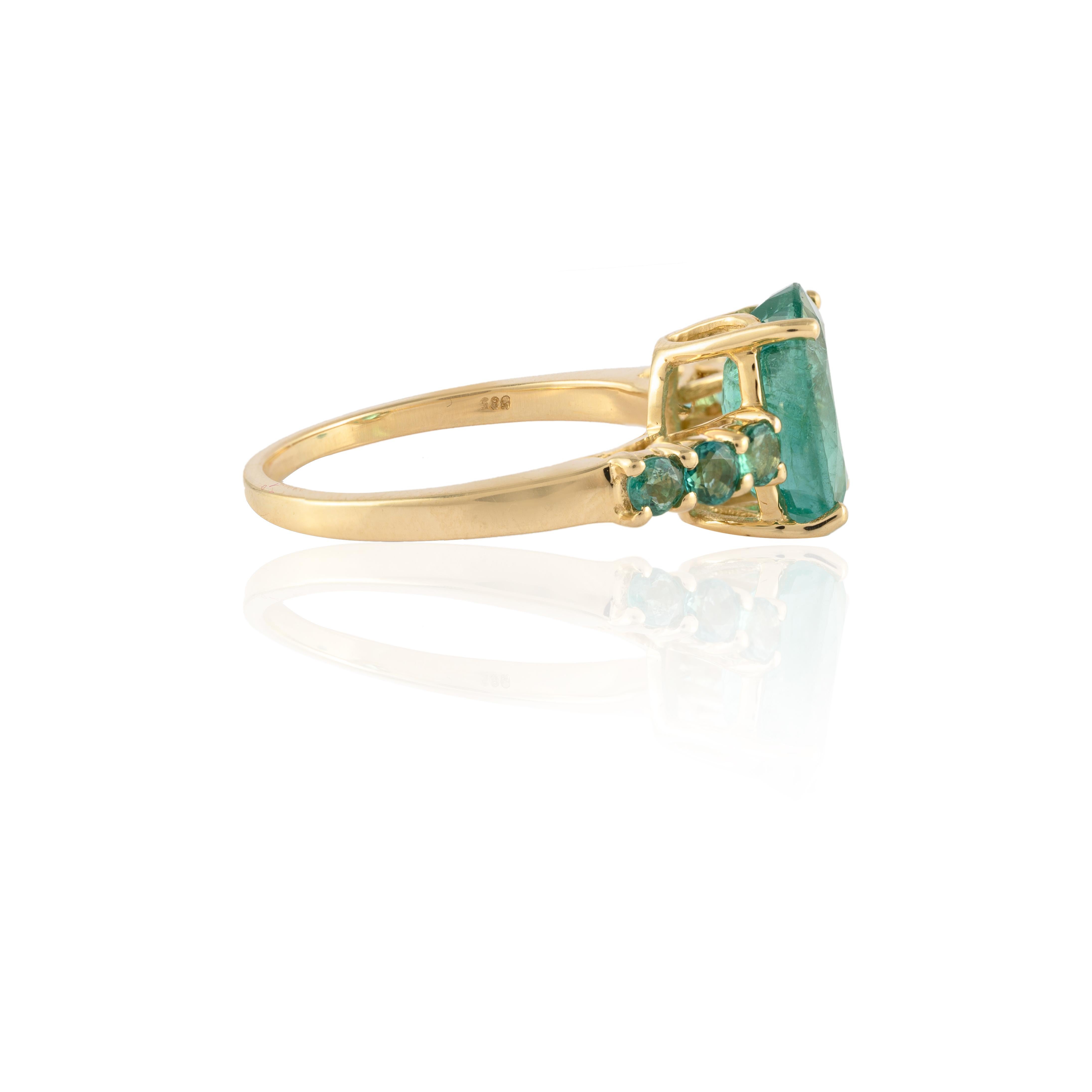 For Sale:  3.09 Carat Genuine Emerald Ring Handcrafted in 14k Solid Yellow Gold 3
