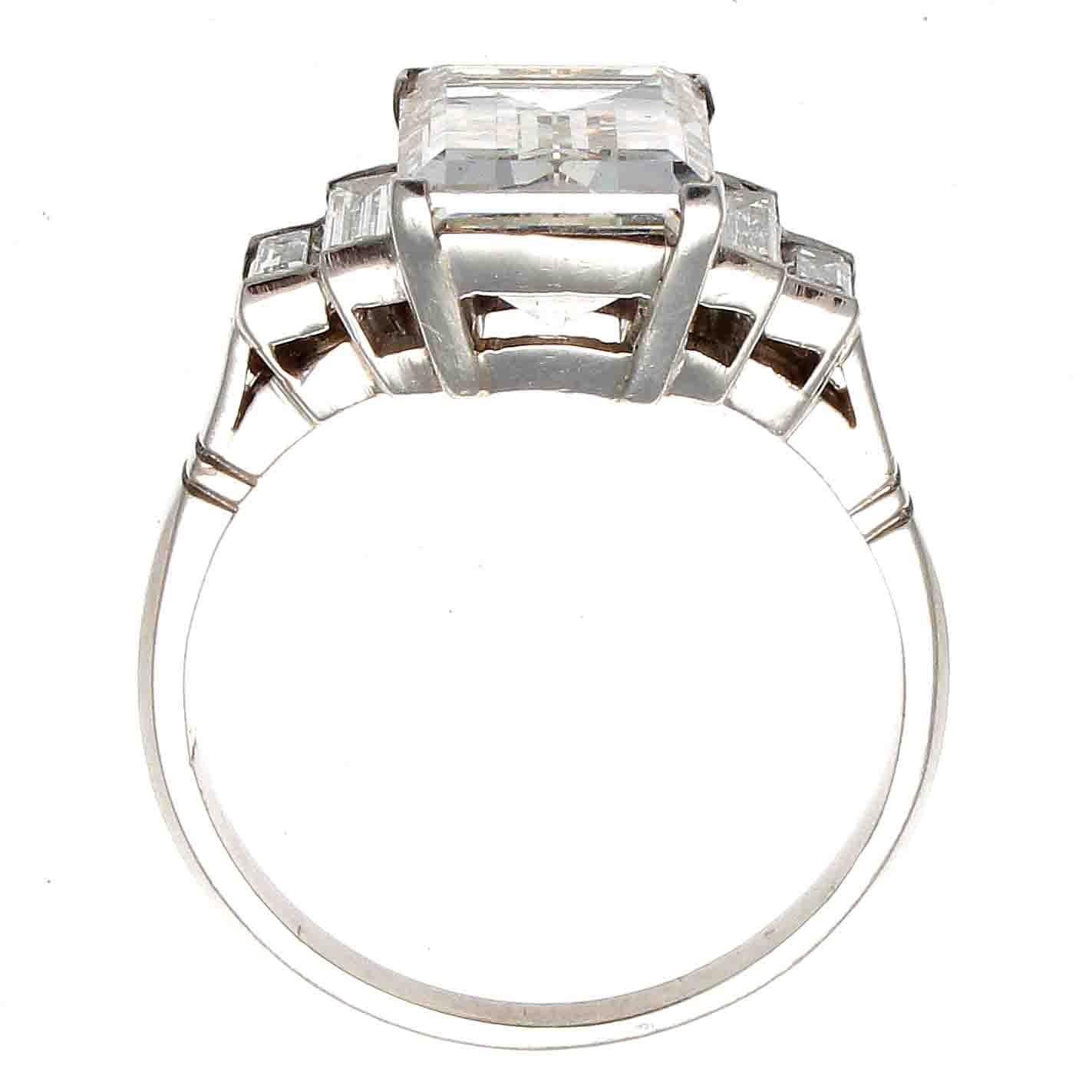 Art Deco 3.09 Carat GIA Diamond Platinum Engagement Ring