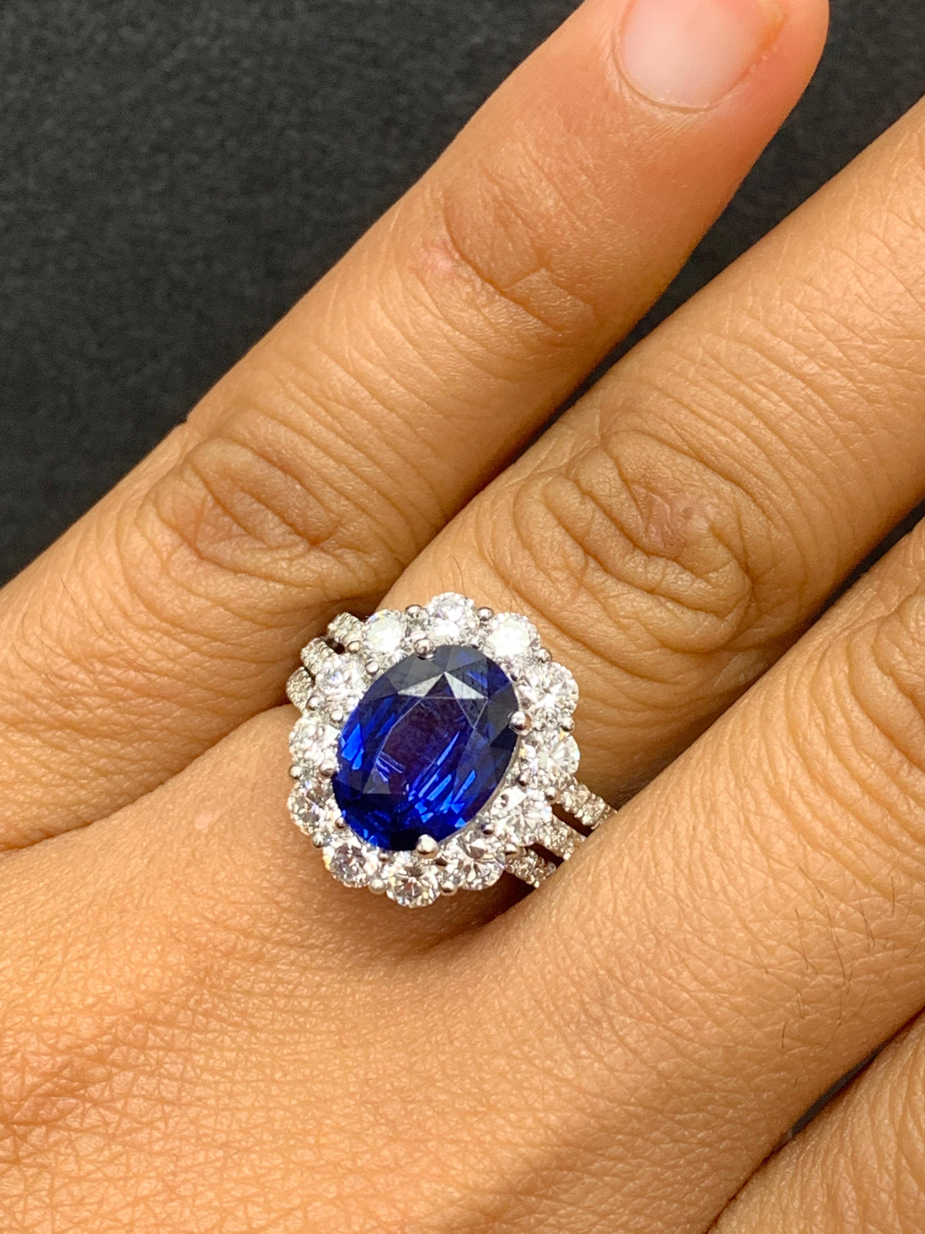 3.09 Carat Oval Shape Blue Sapphire and Diamond Flower Ring in 18K White Gold For Sale 7