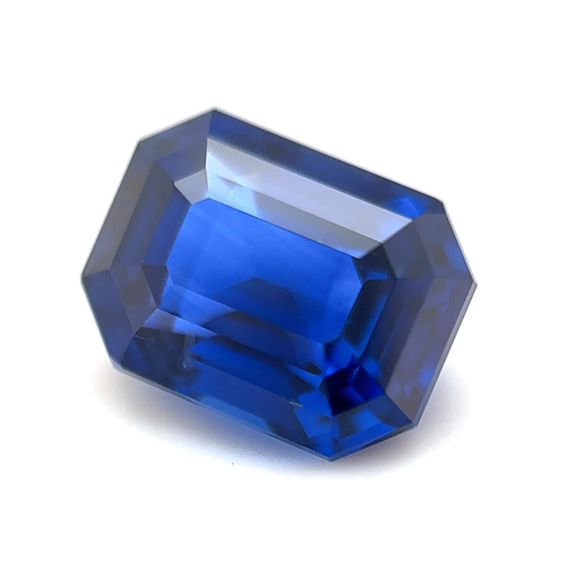 Octagon aus losem Stein mit 3,09 Karat königsblauem, natürlichem Saphir und losem Saphir (Optionalisierungsoption) für Damen oder Herren im Angebot