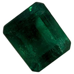 3.09 carats loose natural emerald untreated