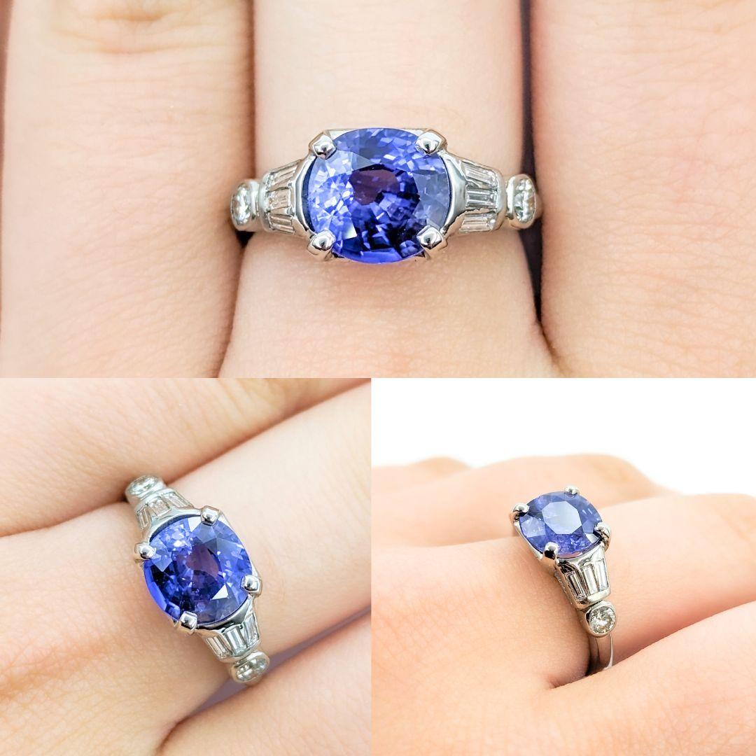 3,09ct Indigo Saphir in Platin

Wir präsentieren diesen wunderschönen Edelsteinring aus 950pt Platin. In der Mitte des Rings befindet sich ein Indigosaphir, der von Diamanten im Rund- und Baguetteschliff ergänzt wird. Die funkelnden Diamanten sind