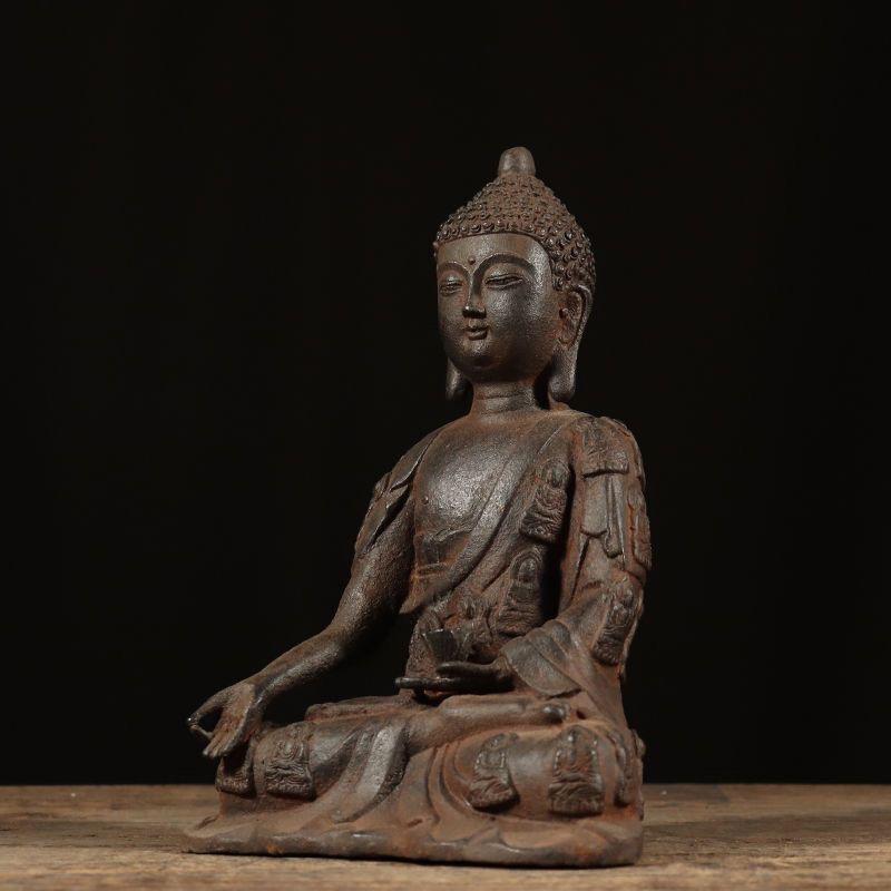 Statue asiatique vintage de Bouddha Shakyamuni assis en fer à mille anneaux, 30cm en vente 1