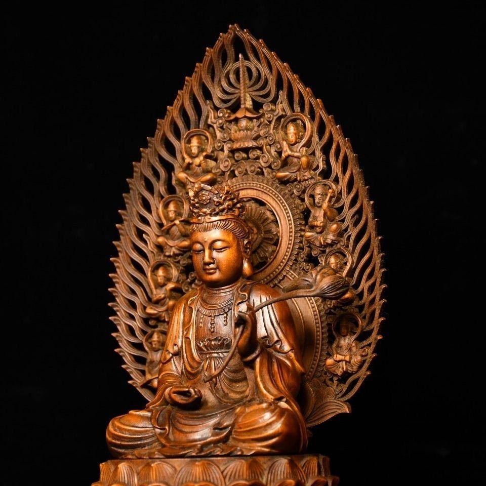 Buddha Guan Yin mobile intagliato in legno di 30 cm seduto su un loto in vendita 2