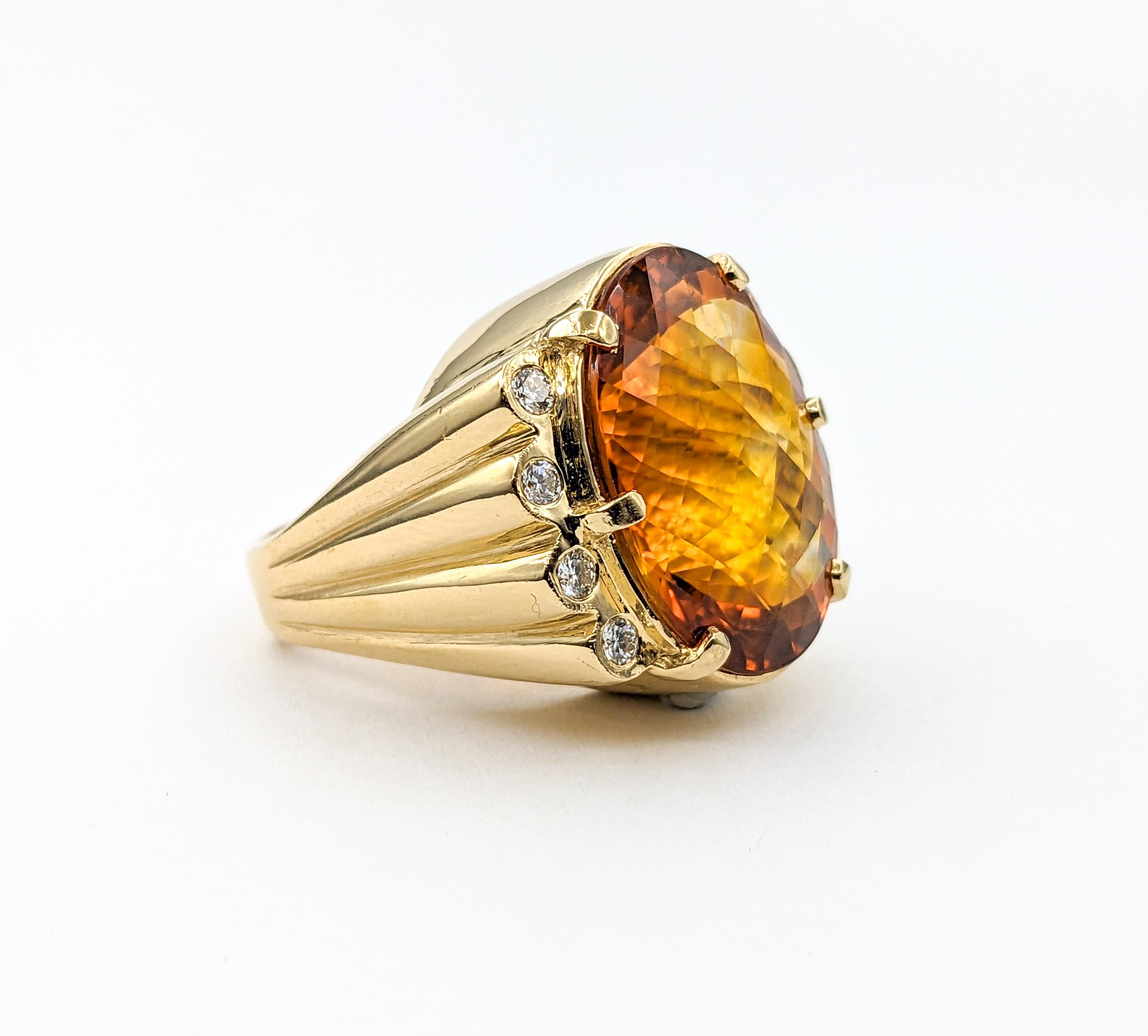 30ct Citrine & Diamond Ring In Yellow Gold For Sale 3
