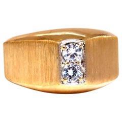 .30ct, Anello con cupola di diamanti tondi naturali da uomo 14kt con finitura a spazzola