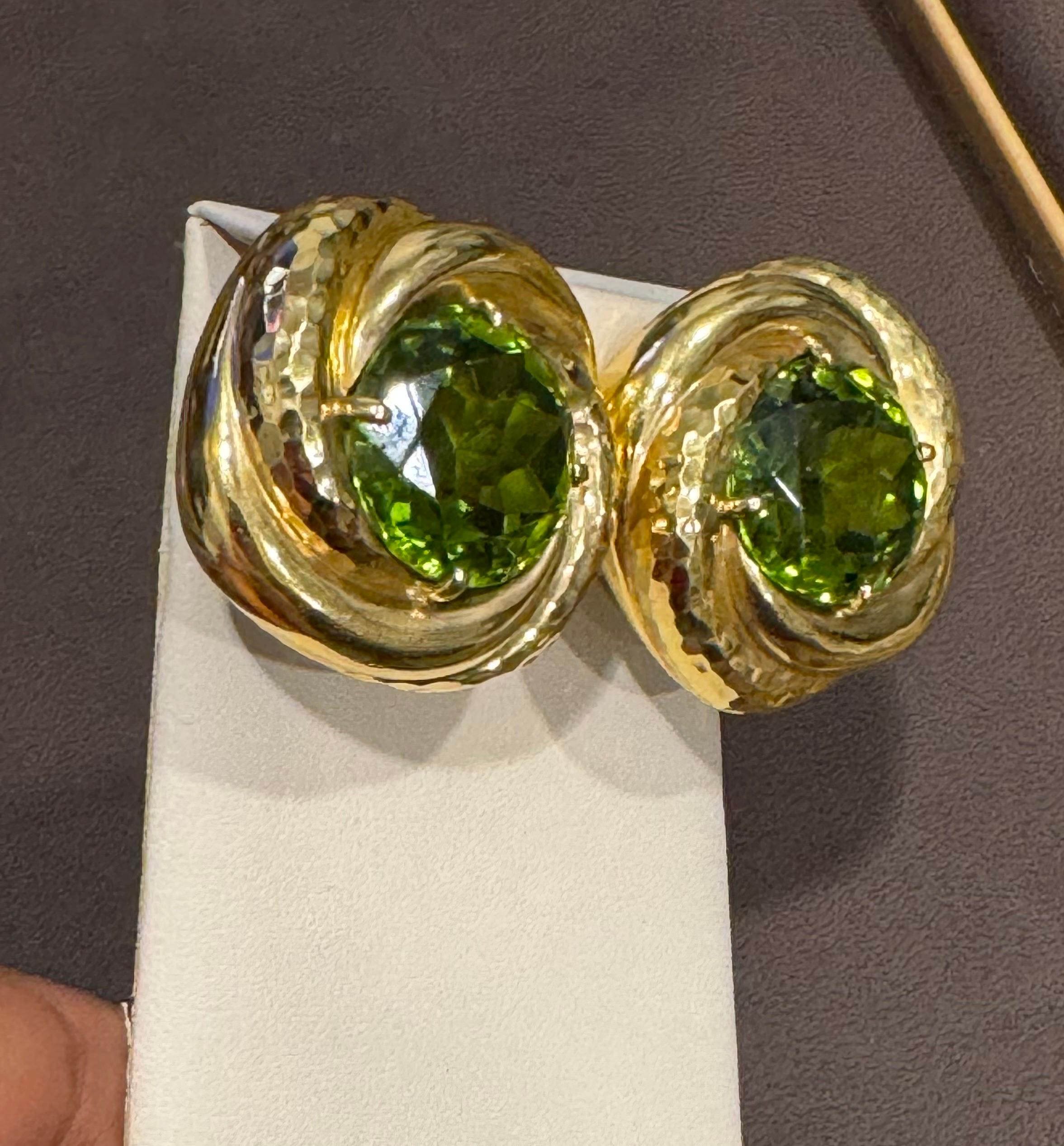 Round Cut 30Ct Natural Round Peridot Earrings by Andrew Clunn in 18 Kt Hammered Gold, Clip For Sale