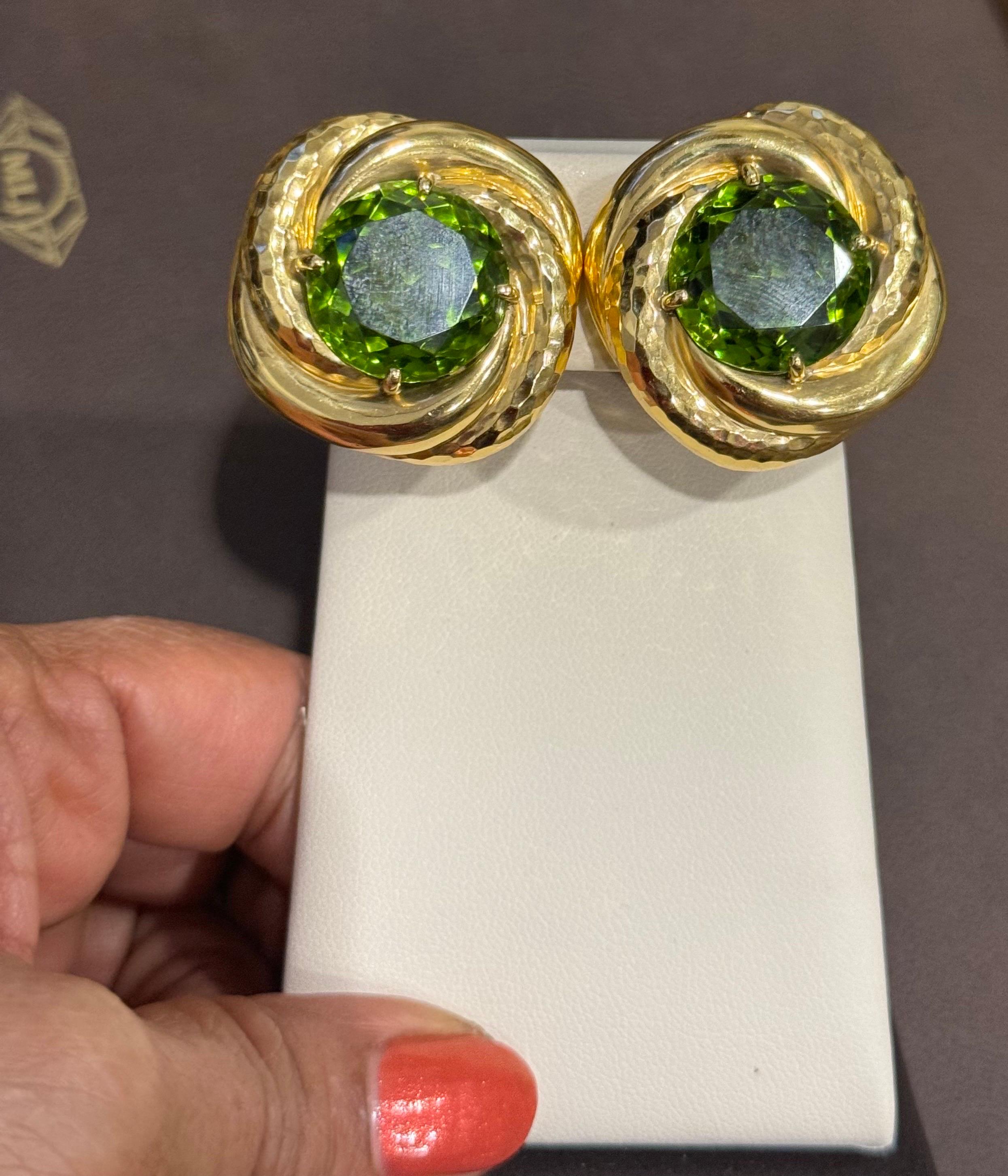 Women's 30Ct Natural Round Peridot Earrings by Andrew Clunn in 18 Kt Hammered Gold, Clip For Sale
