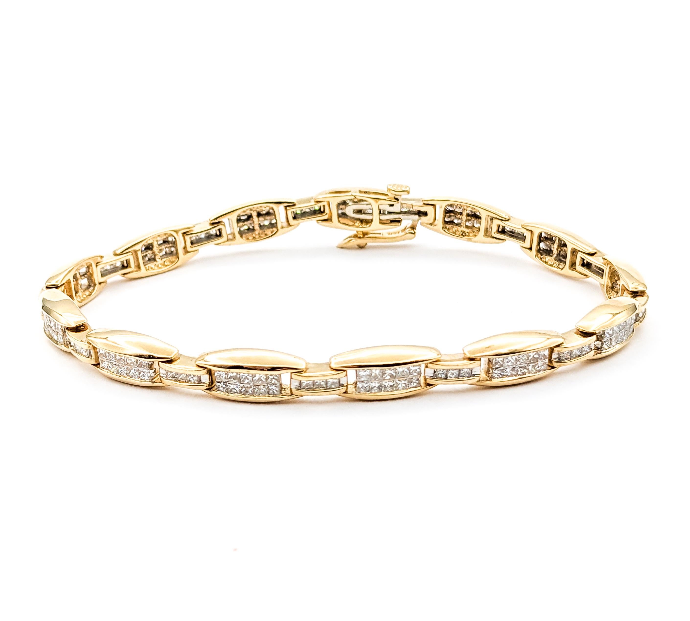 Princess Cut 3.0ctw Diamond Tennis Bracelet In Yellow Gold For Sale