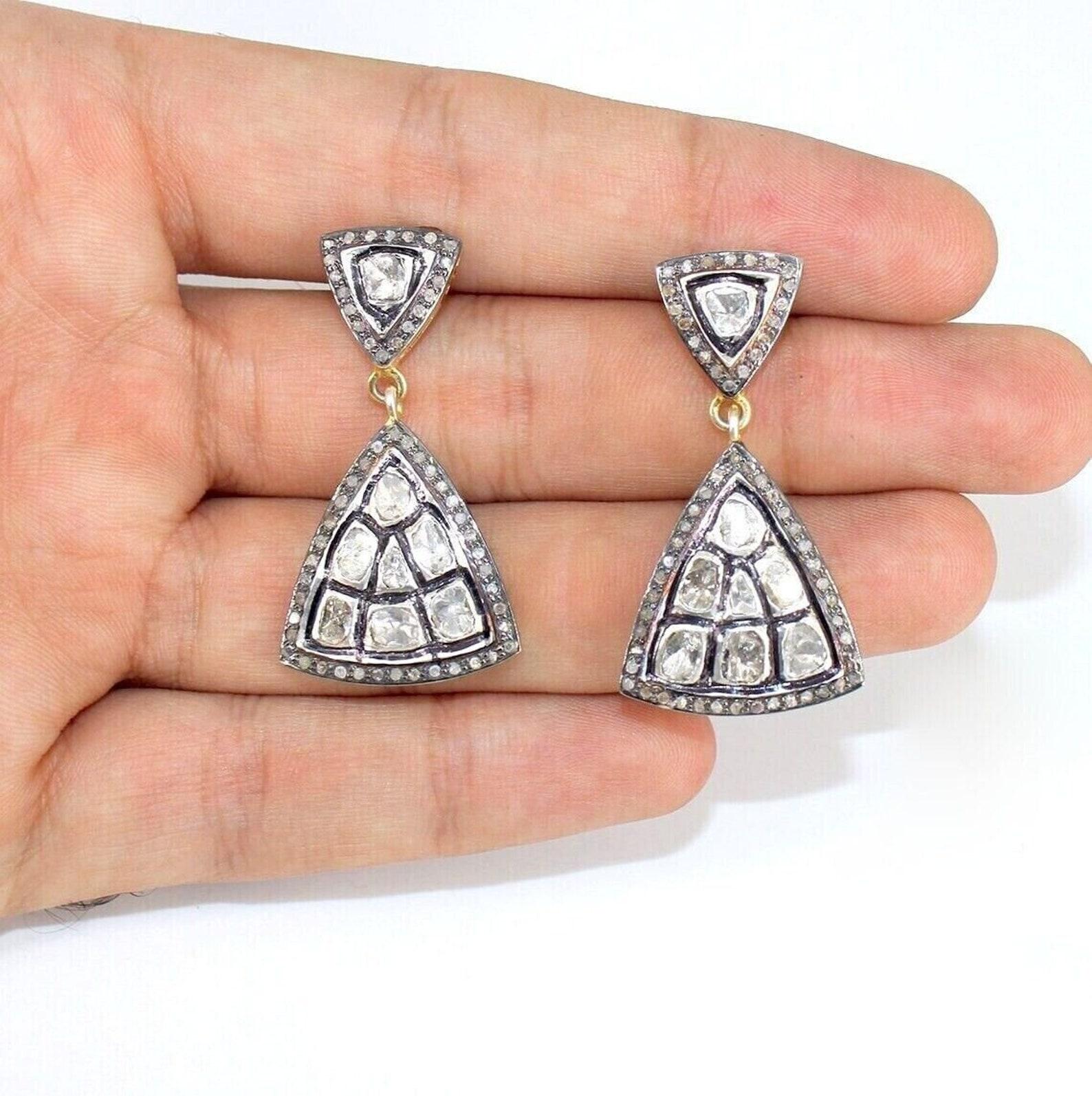 30mm Natural Polki Diamond Earring Rose cut Diamond Earrings 925 Sterling Silver

Price listed for pair  of Earrings 

A P P R O X T I M E

All items are custom made to order. Our approx time is about 6 - 10 business days. This can change during
