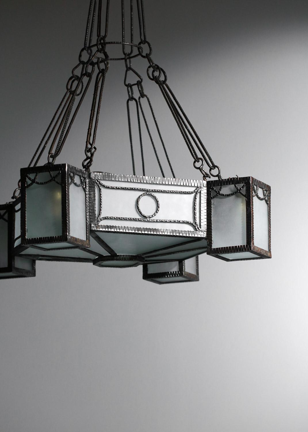 30's art deco wrought iron and geometric frosted glass chandelier French design  For Sale 4