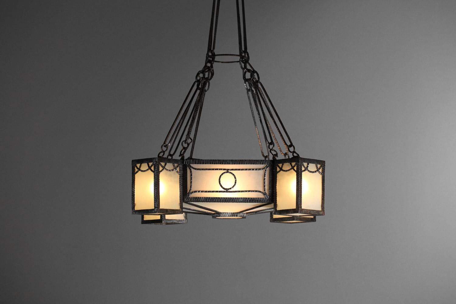 Mid-20th Century 30's art deco wrought iron and geometric frosted glass chandelier French design  For Sale