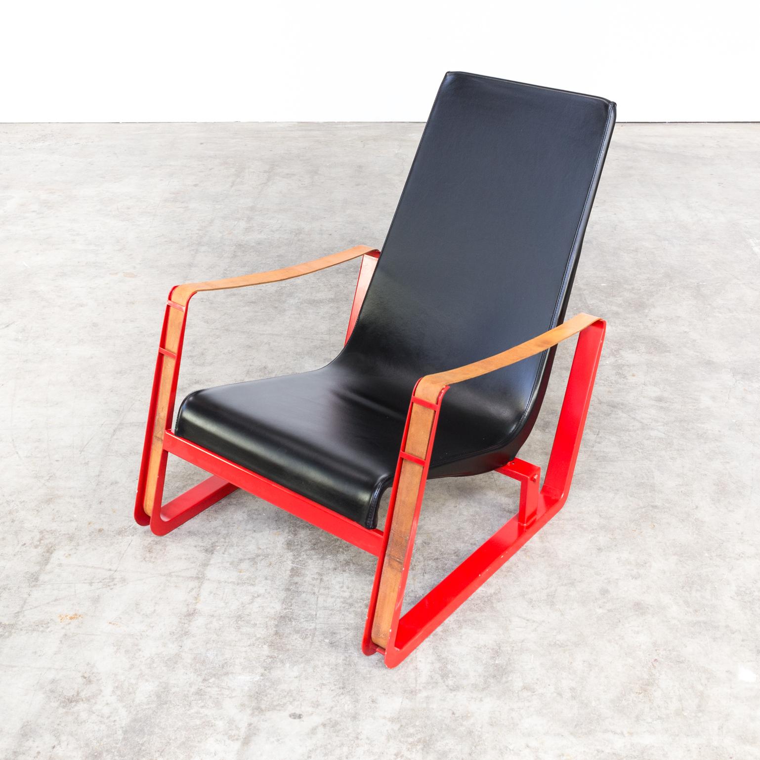 Milieu du XXe siècle Fauteuil 'Cité' Jean Prouvé des années 1930 pour Vitra - Ensemble de 2 pièces en vente