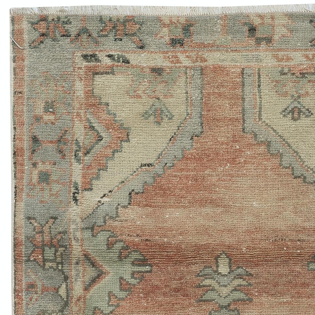 Turc 30x57 in Tapis d'accent turc traditionnel vintage fait main, 100% laine en vente