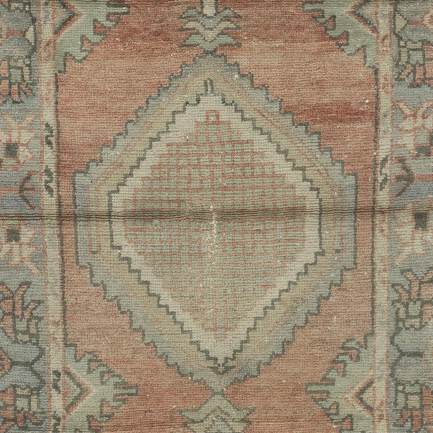 Noué à la main 30x57 in Tapis d'accent turc traditionnel vintage fait main, 100% laine en vente