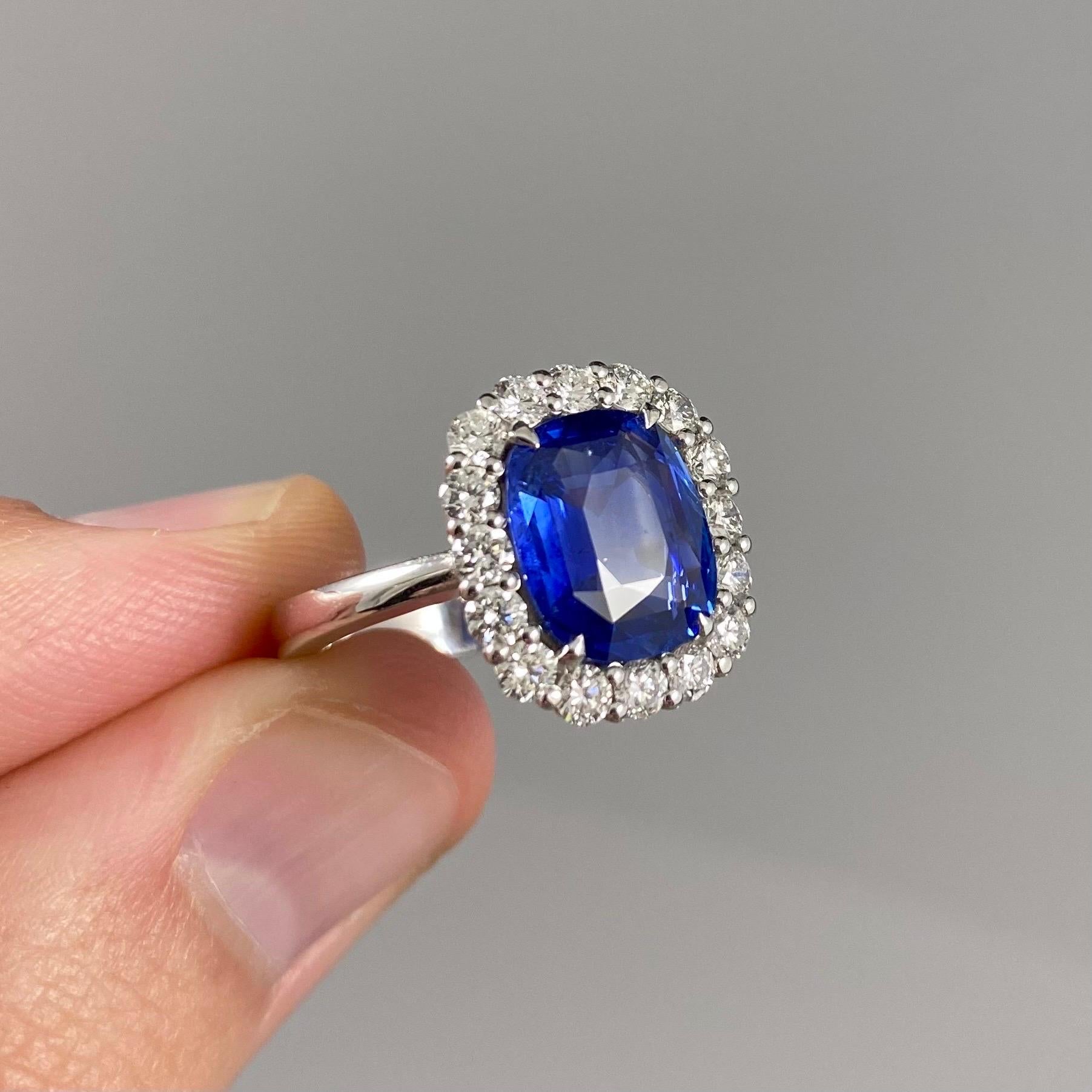 3.1 Carat Cornflower Blue Sapphire Diamond Cluster Engagement Ring White Gold 3