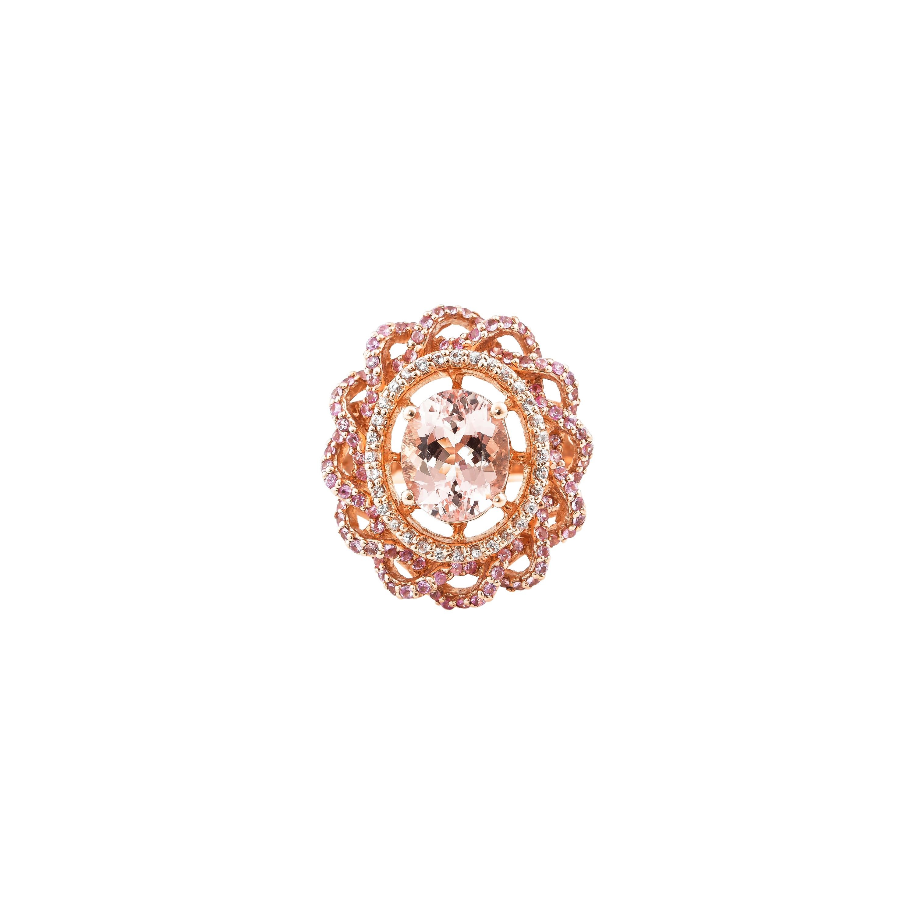 Oval Cut 3.1 Carat Morganite and Diamond Ring in 18 Karat Rose Gold For Sale