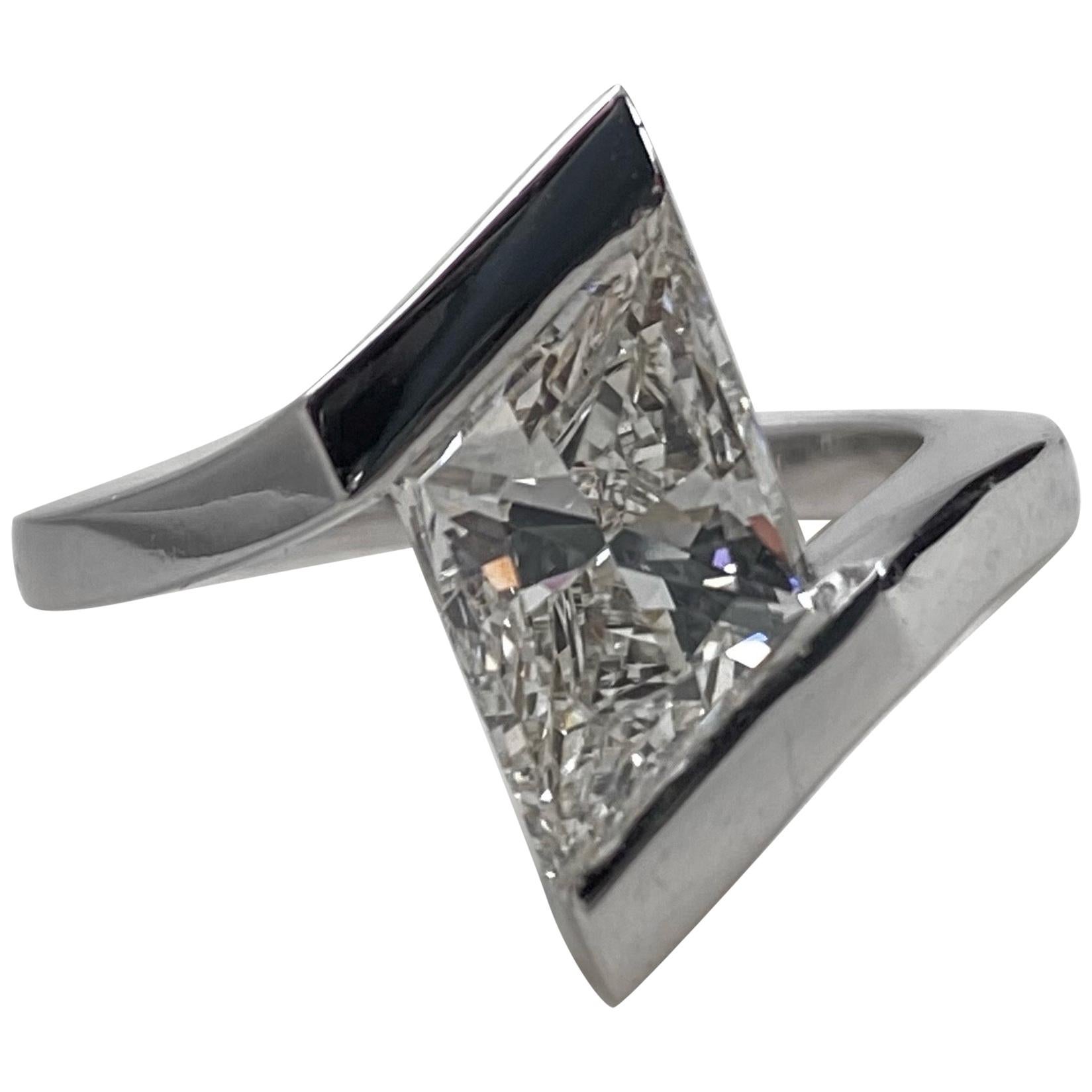 3.1ct Rhombus Lozenge Brilliant Cut Diamond Solitaire Engagement Ring White Gold