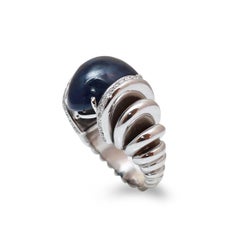 31 Carat Sapphire, Diamonds 18 Karat White Gold Cocktail Ring
