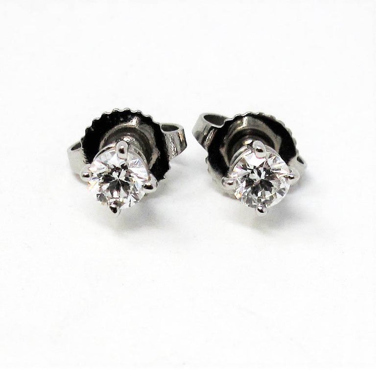 Tiffany Solitaire Diamond Stud Earrings Review 