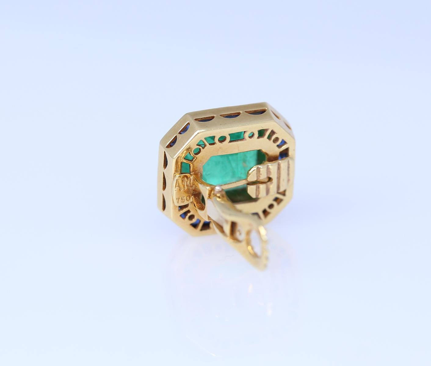 31 Ct Emerald Sapphire Earrings Yellow Gold Certified, 1975 For Sale 9