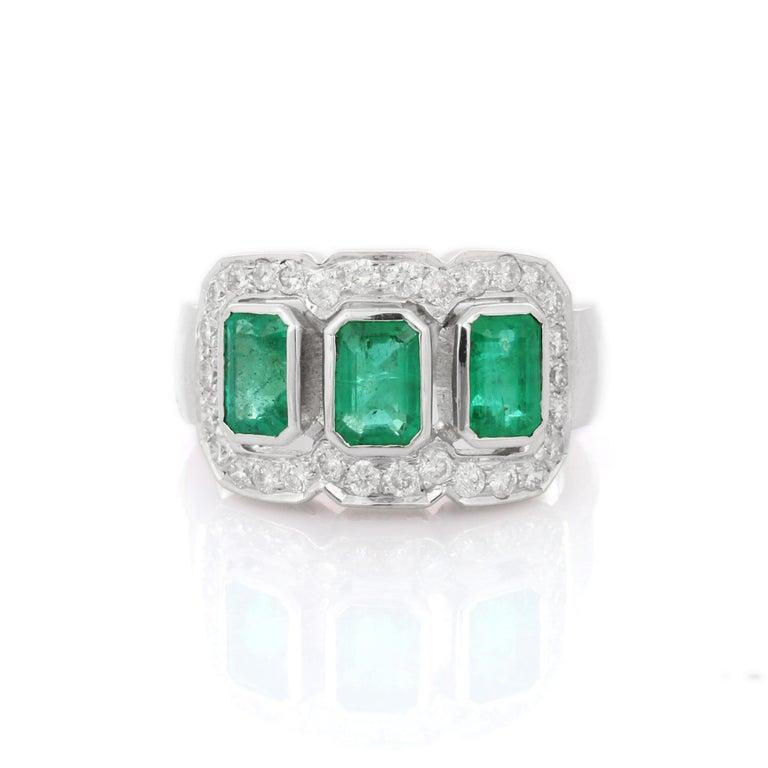 Im Angebot: 3.1 CTW Smaragddiamant Verlobungsring mit drei Steinen aus massivem 18k Weißgold () 12