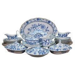 31 Pc Antique German Meissen Blue Onion Dinner Serving Tureens Platters Plates