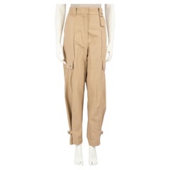 Pantalon de voyage 3.1 Phillip Lim beige avec boucle, taille M