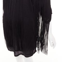 3.1 PHILLIP LIM: miniabito nero in rayon con frange lunghe, scollo a barchetta e sovrapposizione trasparente, taglia M