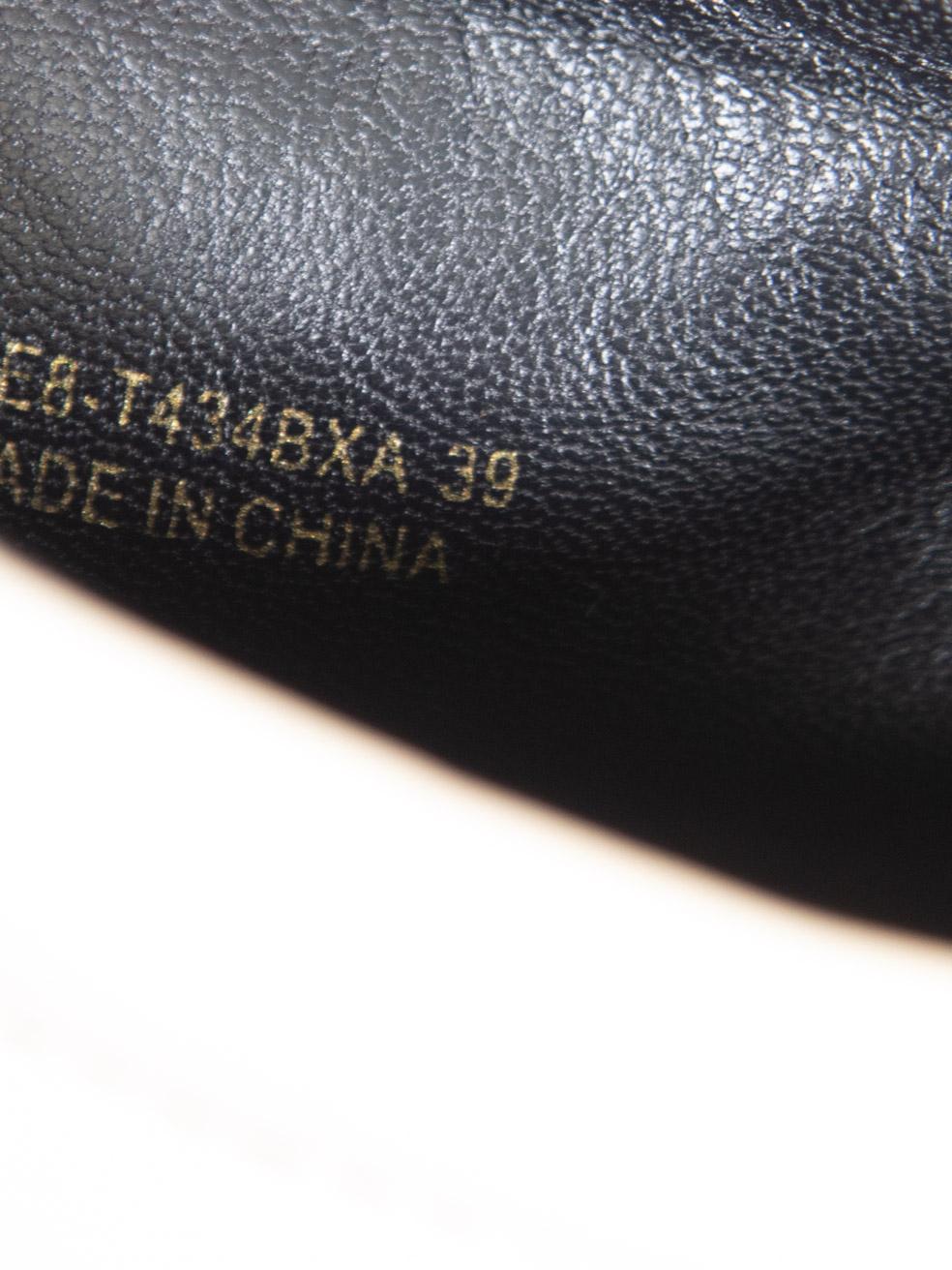 3.1 Phillip Lim Ecrufarbene Plateaustiefel aus Leder Größe IT 39 im Angebot 1