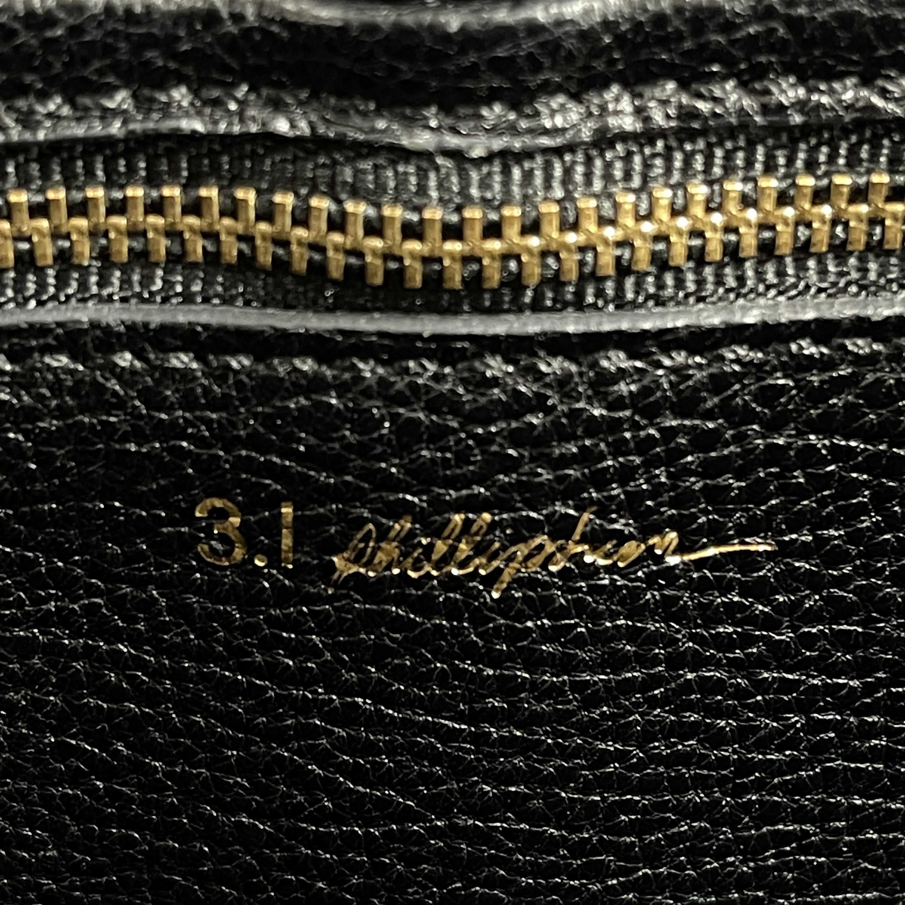 3.1 Phillip Lim Pashli Messenger Bag aus schwarz/goldenem genarbtem Leder im Angebot 5